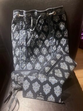 Vera Bradley VTG Blue quilted Calypso drawstring bag bundle